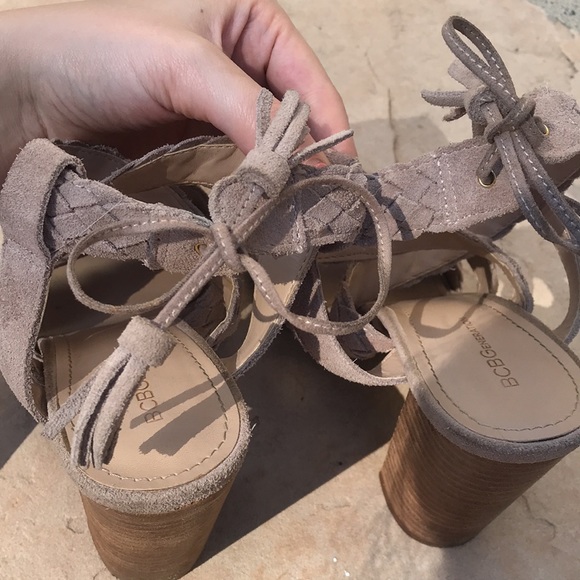 BCBG Tan Leather Heels - Picture 7 of 13